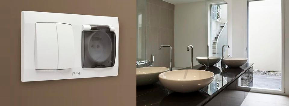 Вологозахищена розетка