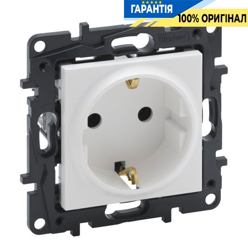 Розетка с з/к с шторками 16А, 250 В, автоматические клеммы, Legrand Niloe Step 863120, белый