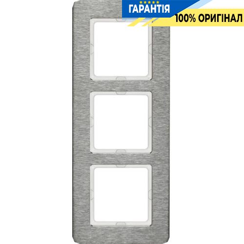 Рамка 3-а вертикальна нержавіюча сталь Berker Q.7 10136083