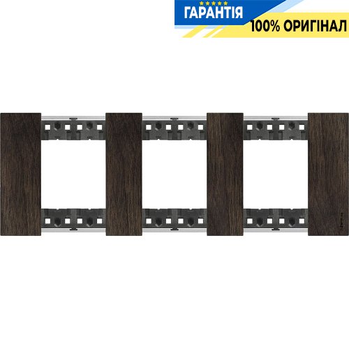Декоративна рамка Bticino Living Now 3 посту (2+2+2 модулі), колір горіх KA4802M3LG