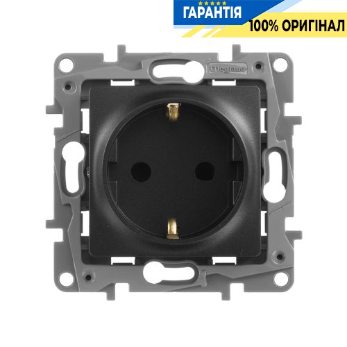 Розетка електрична з заземленням, із захисними шторками Legrand Etika 672622, антрацит