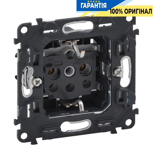 Механизм розетки с заземлением, Legrand in'Matic 753025, винтовые клеммы