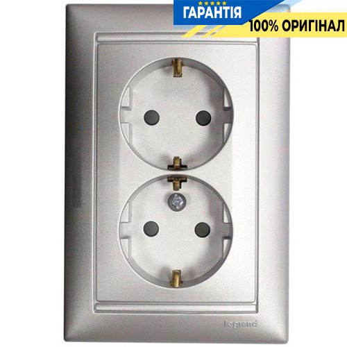 Розетка 2-я с заземляющим контактом и со шторками Legrand Valena 770127, алюминий