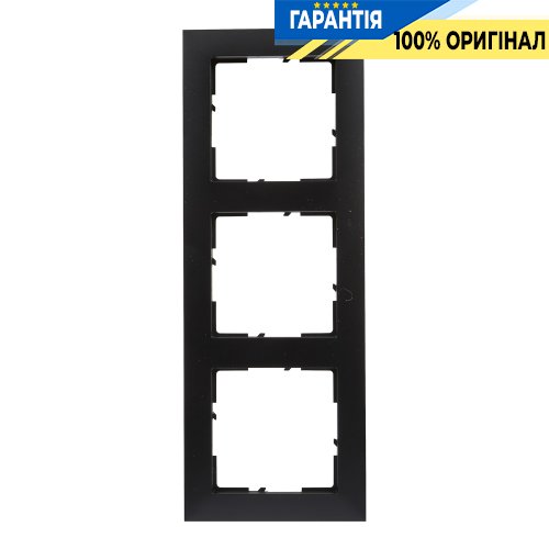 Рамка 3-а Legrand Suno 721523 чорний