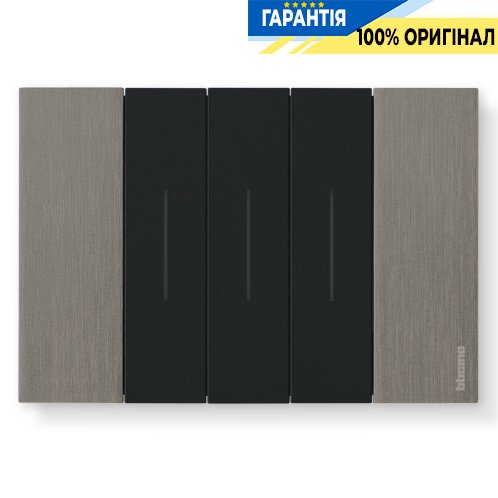 Декоративна рамка Bticino Living Now (3 модулі), колір сталь KA4803ZG
